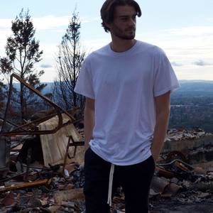 Meet your Posher, Sebastien